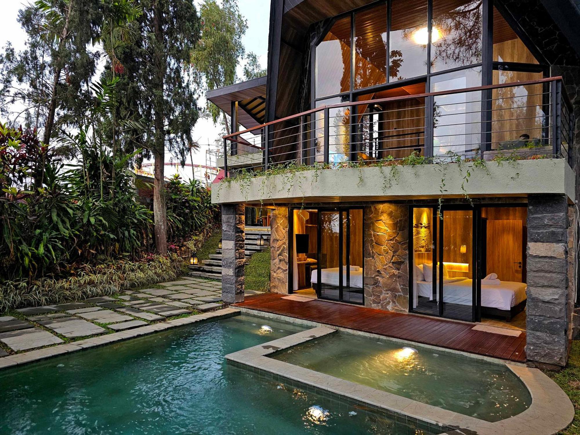 Villa 4-Br Klub Bunga No 4 Batu Malang Batu (East Java) Exterior foto